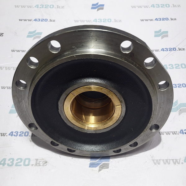 Цапфа поворотного кулака в сборе