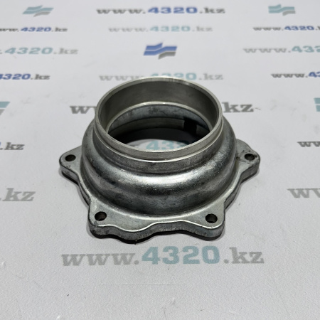 Крышка переднего подшипника на задний и средний мост