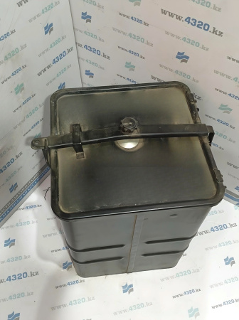 Ящик инструментальный с крышкой