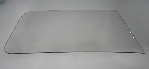 Стекло ветровое/лобовое большое