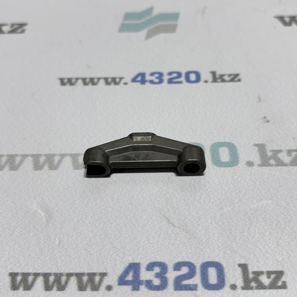 Траверса оси коромысел