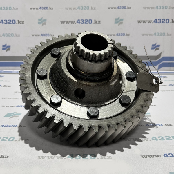 Дифференциал редуктора заднего моста в сборе