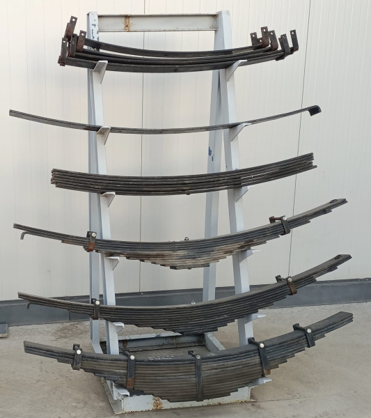 Лист передней рессоры с хомутом №4